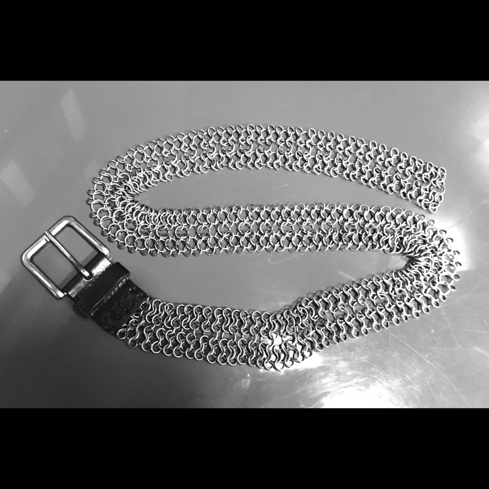 Silence & Noise chainmail belt